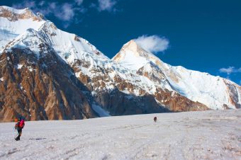 Khan-Tengri Peak (7010m)