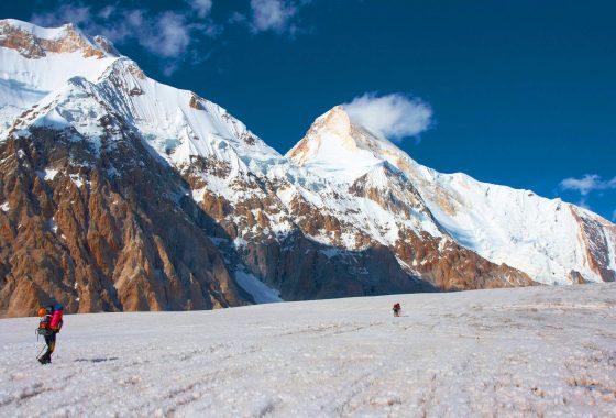 Khan-Tengri Peak (7010m)